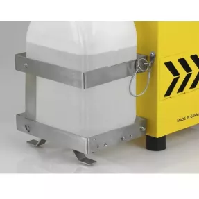 FS200 smoke generator for leak detection | Fluotracking