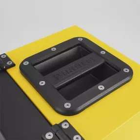 FS200 smoke generator for leak detection | Fluotracking